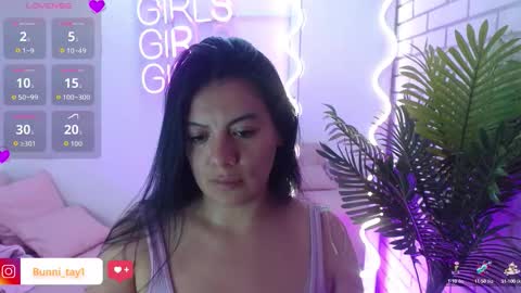 Carolina  online show from 10-19-25, 11:44