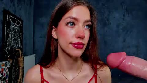 Snapshot of coralinelee chatting on 08-07-26, 01:46 In world ha-ha I am he-he A lot of content and live broadcasts from this day For the fan club viewing privates is free online show from 08-07-26, 01:46