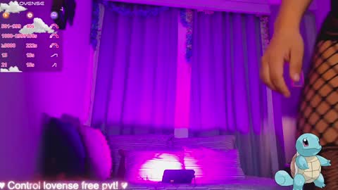 Coral Stefani online show from 01-06-25, 05:08