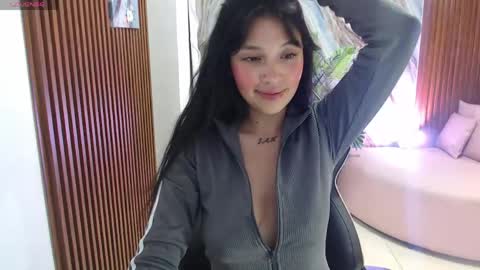 Snapshot of corall_tay1 chatting on 04-26-26, 11:41 corall_tay1 online show from 04-26-26, 11:41