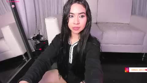 Snapshot of coralwells chatting on 07-28-26, 01:12 coralwells online show from 07-28-26, 01:12