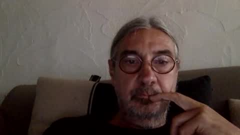 Snapshot of coreander chatting on 09-21-25, 02:08 coreander online show from 09-21-25, 02:08