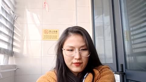 Sara  online show from 01-13-26, 07:57