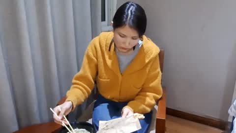 Sara  online show from 01-17-26, 10:42