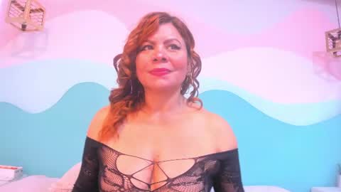 Snapshot of corina_taylor12 chatting on 06-27-26, 12:33 corina_taylor12 online show from 06-27-26, 12:33