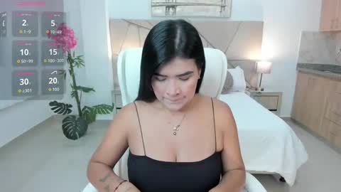 Corina White online show from 09-13-25, 08:03