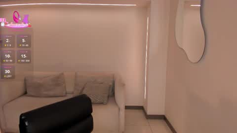 Snapshot of corinajames chatting on 09-09-25, 05:23 Corina online show from 09-09-25, 05:23