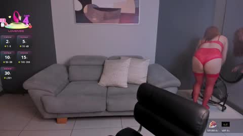 Snapshot of corinajames chatting on 09-18-25, 05:37 Corina online show from 09-18-25, 05:37