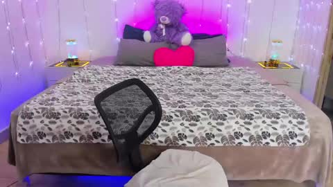 Snapshot of corinmasterx chatting on 04-09-26, 06:13 Corin Soto online show from 04-09-26, 06:13