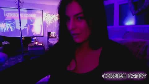 Snapshot of cornishcandy chatting on 04-15-26, 12:50 Cornish Candy online show from 04-15-26, 12:50
