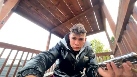 Snapshot of coronelking chatting on 12-28-24, 11:05 coronelking online show from 12-28-24, 11:05