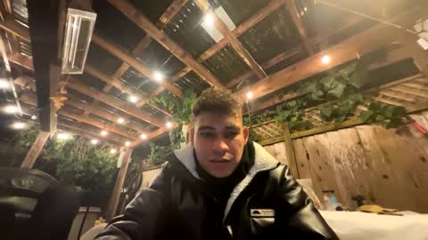 Snapshot of coronelking chatting on 01-07-25, 01:49 coronelking online show from 01-07-25, 01:49