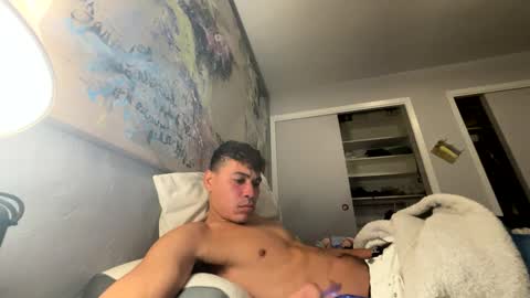 Snapshot of coronelking chatting on 01-15-25, 05:19 coronelking online show from 01-15-25, 05:19