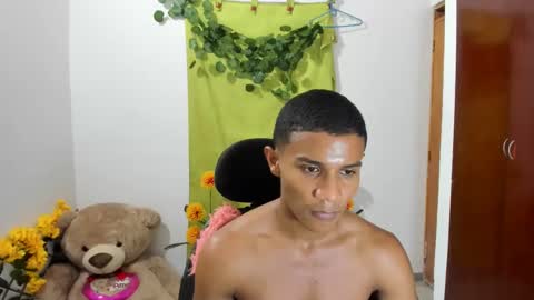 Ethan  online show from 02-26-25, 04:36