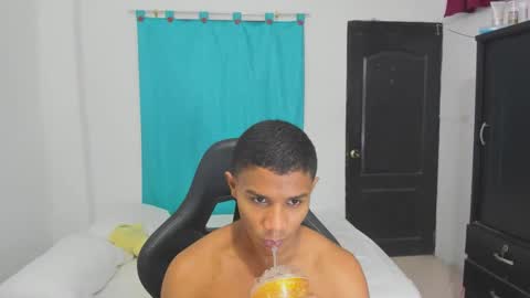 Ethan  online show from 09-28-25, 11:10