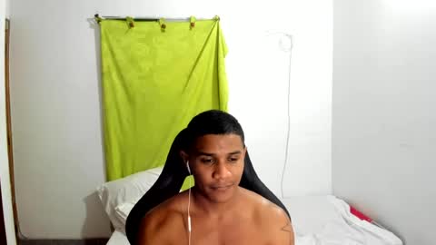 Ethan  online show from 06-25-26, 05:12