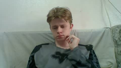 Snapshot of cosm2312 chatting on 06-17-26, 04:30 Andrew online show from 06-17-26, 04:30
