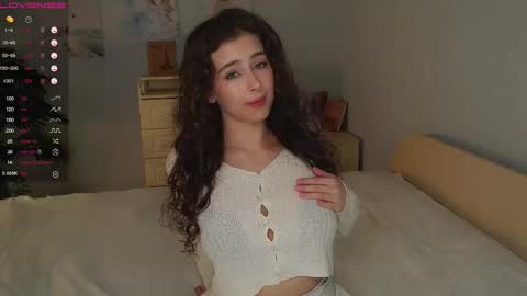 Luna online show from 11-24-25, 04:18