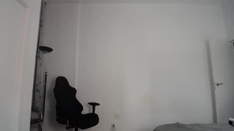 costantine helena24 online show from 11-24-25, 12:05