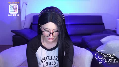 Snapshot of cotton_dollie chatting on 05-28-26, 11:51 Dollie online show from 05-28-26, 11:51