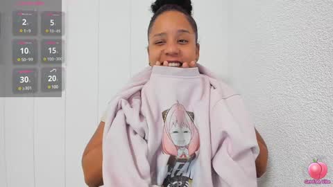 Snapshot of cottoncandy8324 chatting on 12-03-24, 10:29 Ruby online show from 12-03-24, 10:29