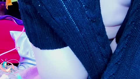 Snapshot of cottontailmonroe chatting on 01-18-25, 04:59 IG heymickymonro yes i have an account now online show from 01-18-25, 04:59