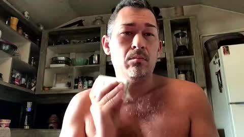 countryjoe2002 online show from 12-14-25, 06:23