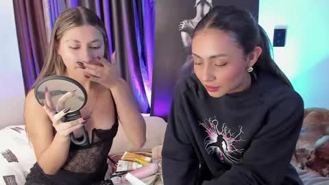 couple_funnyy online show from 04-06-26, 01:25