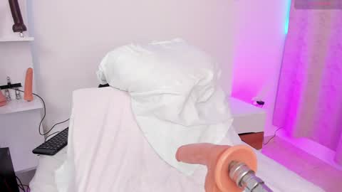 Maria  online show from 01-08-25, 09:55