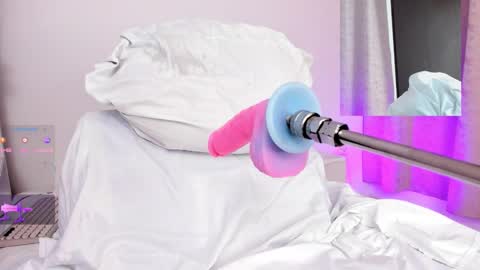 Maria  online show from 10-16-25, 01:45