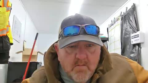 Ieathairytacos online show from 11-30-25, 10:03