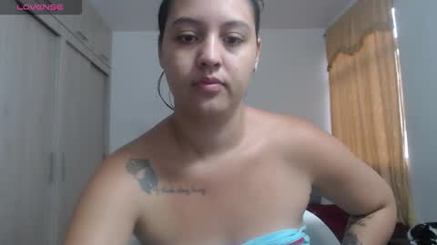  ALEJANDRO Y EMILY  online show from 09-30-25, 12:54