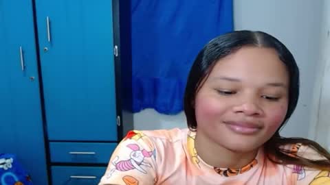 Snapshot of couple_sexy8 chatting on 02-15-25, 09:48 SOPHIE Y CAMILO online show from 02-15-25, 09:48