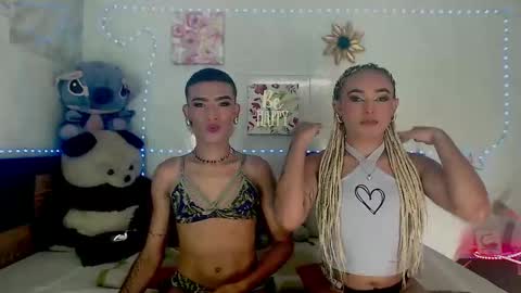 ALEXA  KIM online show from 09-19-25, 01:18