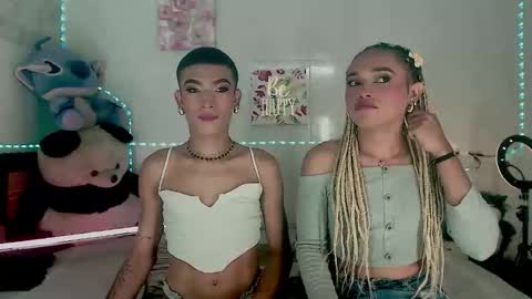 ALEXA  KIM online show from 09-25-25, 08:45