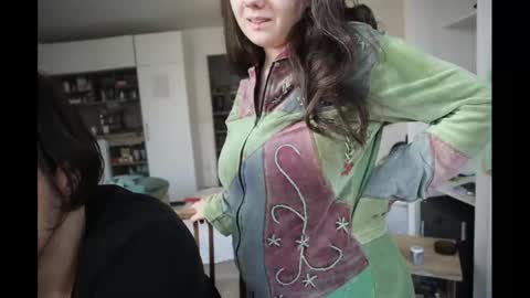 Snapshot of coupleforyou23 chatting on 01-31-25, 01:02 coupleforyou23 online show from 01-31-25, 01:02