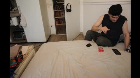 Snapshot of coupleforyou23 chatting on 02-09-25, 09:37 coupleforyou23 online show from 02-09-25, 09:37