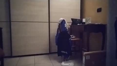 Snapshot of coupleforyou23 chatting on 02-27-25, 08:09 coupleforyou23 online show from 02-27-25, 08:09