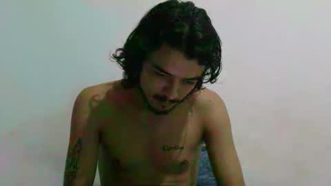 Snapshot of couplehot0917 chatting on 12-21-25, 02:51 Lucia And Daniel online show from 12-21-25, 02:51