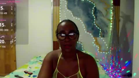 Snapshot of couplehot4uxx chatting on 04-24-26, 05:10 luckyalysonXXX online show from 04-24-26, 05:10