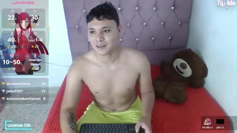 Snapshot of couplelovely_dss chatting on 10-14-25, 09:26 Barby and Kenny online show from 10-14-25, 09:26
