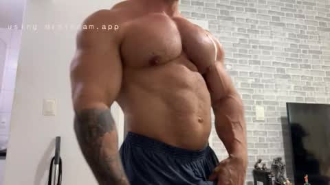 couplemuscle40 online show from 02-19-26, 05:31