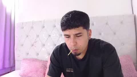 Juli and Liam online show from 03-26-26, 05:13