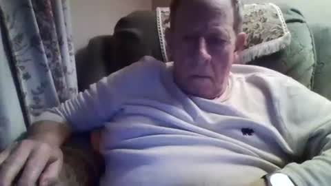 Snapshot of courieral1 chatting on 02-03-25, 10:54 courieral1 online show from 02-03-25, 10:54