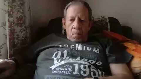 Snapshot of courieral1 chatting on 09-12-25, 09:53 courieral1 online show from 09-12-25, 09:53