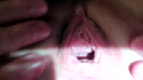 Snapshot of courtney_luv chatting on 02-19-25, 05:27 Im Courtney Nice to meet youFollow meInstagram courtneyluv778 online show from 02-19-25, 05:27