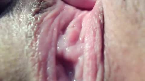 Snapshot of courtney_luv chatting on 02-27-25, 05:47 Im Courtney Nice to meet youFollow meInstagram courtneyluv778 online show from 02-27-25, 05:47