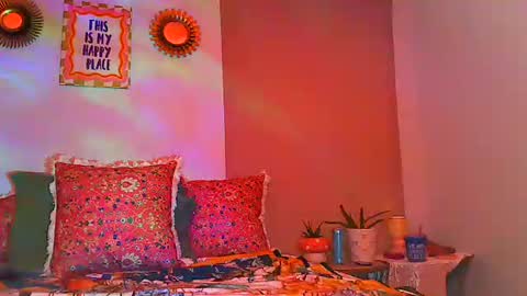 Snapshot of courtscutekitty chatting on 06-14-26, 02:19 courtscutekitty online show from 06-14-26, 02:19