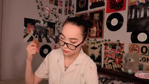 Yuna online show from 11-30-25, 08:57