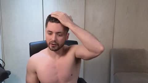 Snapshot of cowboylean chatting on 12-16-25, 08:58 cbl online show from 12-16-25, 08:58